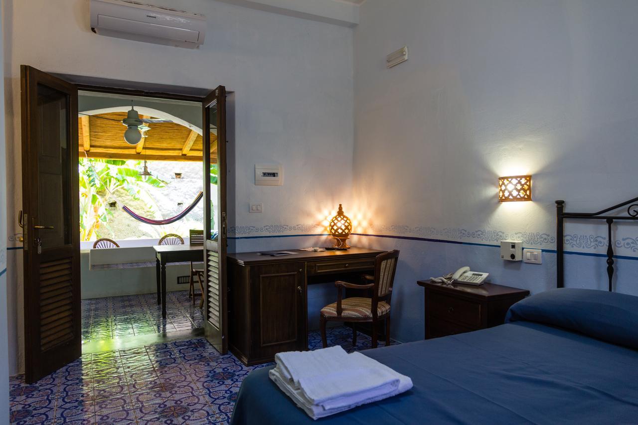 Hotel Arcangelo - Salina Santa Marina Salina Eksteriør billede