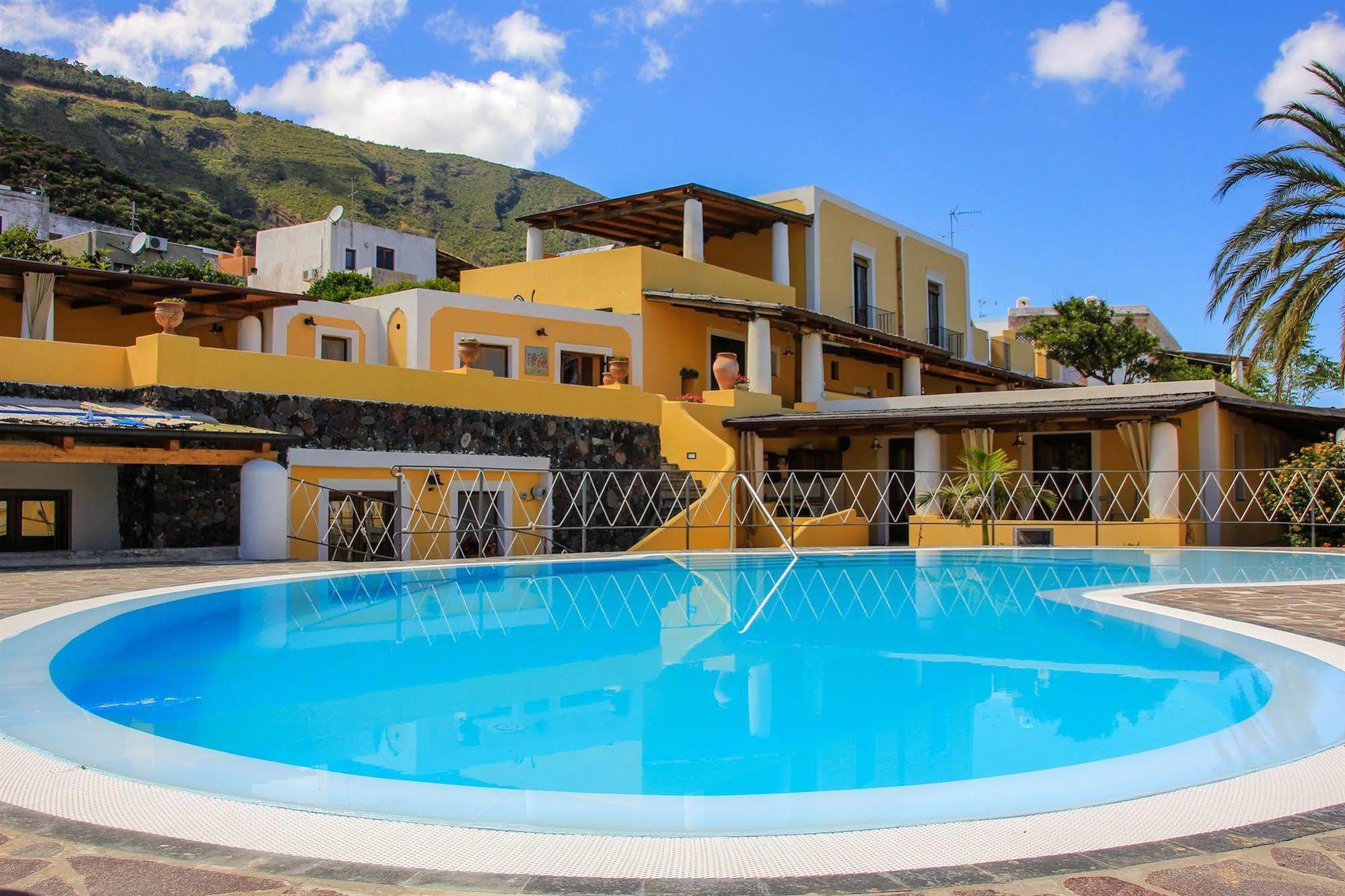 Hotel Arcangelo - Salina Santa Marina Salina Eksteriør billede